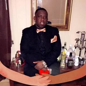 Meet your Posher, Alex